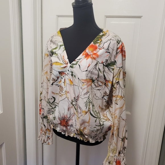Inc. International Concepts Floral Print 100% Cotton L/S Top Lge, Ruffle Hemline - Picture 5 of 9
